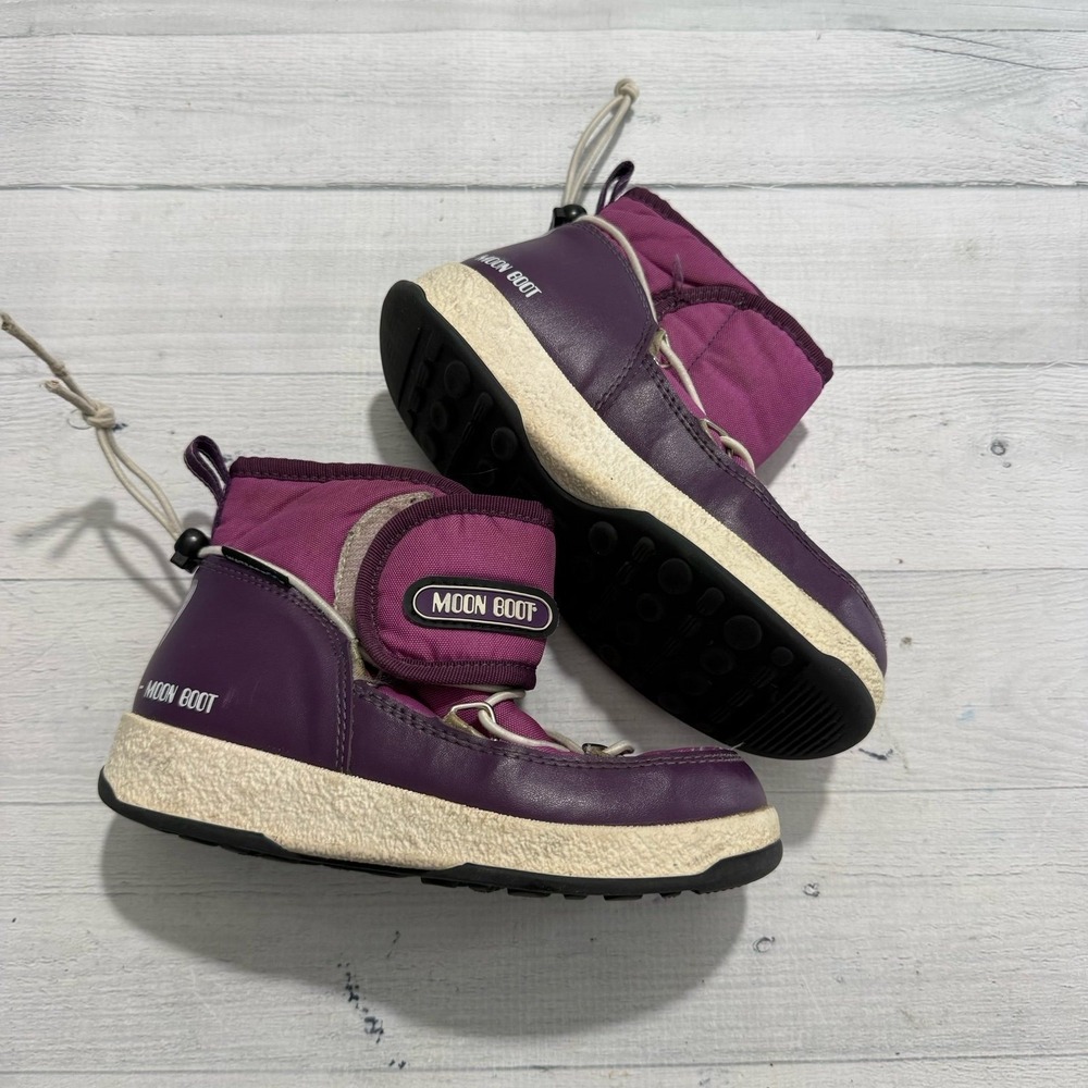 MOON BOOT kids we strap junior magneta pink little kids size 12